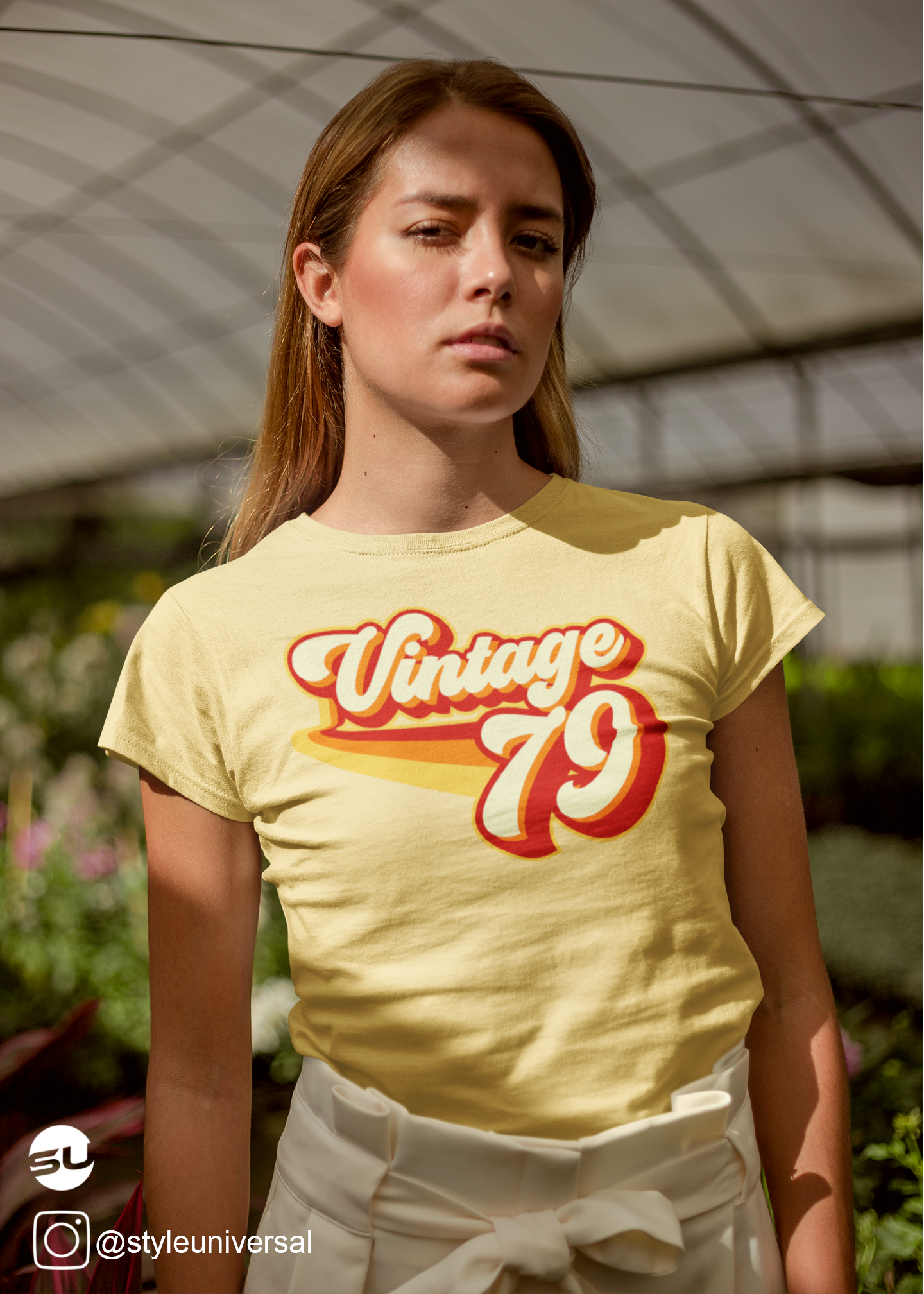 Vintage 1979 Retro Ladies' Scoopneck T-Shirt - Styleuniversal