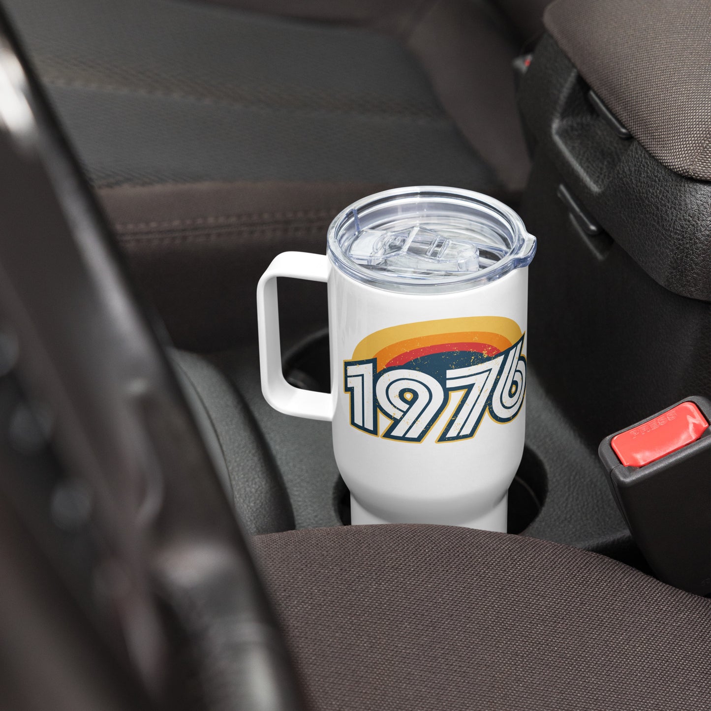 1976 Retro Sunset Travel mug with a handle