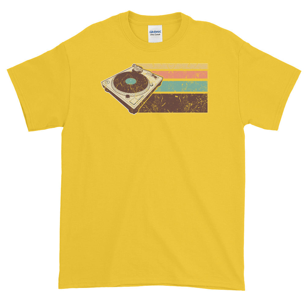 Vintage Retro DJ Turntable Hip Hop EDM Short-Sleeve T-Shirt - Styleuniversal